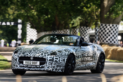 Jaguar F-Type getarnt beim Goodwood Festival of Speed.
