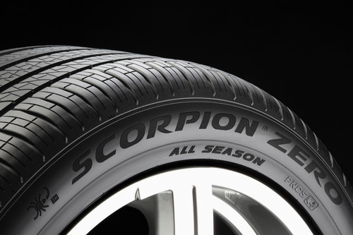 Pirelli Scorpion Zero All Season.
