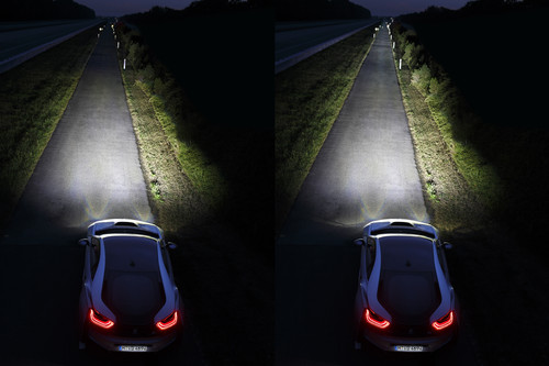 BMW i8 mit LED-Fernlicht (links) und mit Laser-Fernlicht (rechts).