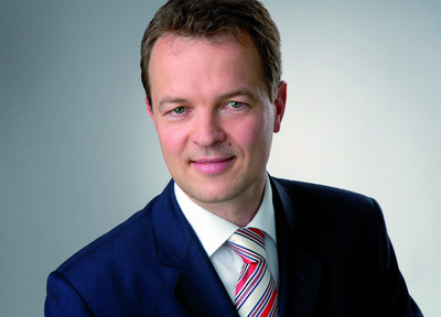 Dr. Kjell Gruner.
