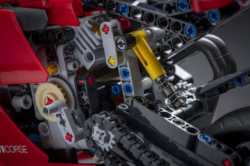Ducati Panigale V4 R von Lego.