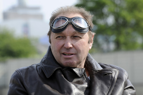 Jochen Mass bei der Mille Miglia 2011.