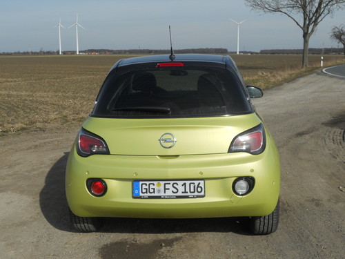 Opel Adam.
