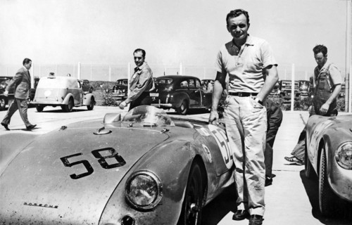 Porsche Typ 550 Spyder in Buenos Aires (1000 km) 1954, Person Jaroslav Juhan, Sieger der Sportwagenklasse bis 1500 ccm, 9. Platz im Gesamtklassement.