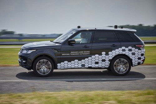 Range Rover Sport als Technologieträger für &quot;Autonomous Urban Drive&quot;.