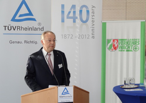 TÜV Rheinland Proficheck: Dr.-Ing. Manfred Bayerlein, Vorstandsvorsitzender der TÜV Rheinland AG.
