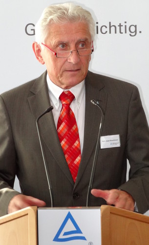 TÜV Rheinland Proficheck:  Prof. Dr.-Ing. Jürgen Brauckmann, Unternehmensbereichsleiter Mobilität des TÜV Rheinland.