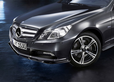 Bicolor-Leichtmetallrad von Mercedes-Benz Accessories.