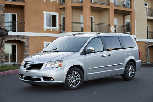 Chrysler Town &amp; Country.