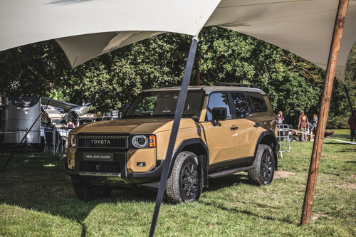 Der neue Toyota Land Cruiser beim Bushtaxi-Treffen im thüringischen Ohrdruf. 