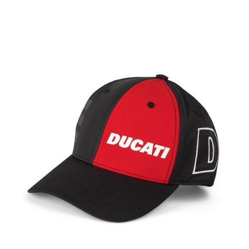 Freizeitkleidung aus der „Ducati Explorer“-Kollektion.