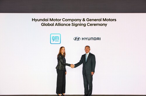 GM-Vorstandsvorsitzende Mary Barra und Euisun Chung, Vorstandsvorsitzende der Hyundai Motor Group, haben eine mögliche Zusammenarbeit vereinbart.