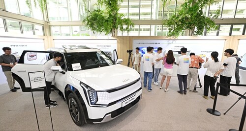 Kia und Hyundai haben auf einem „Heat Tech Day“ in Südkorea neue Technologien zur effzienteren Regulierung der Innenraumtemperatur speziell in Elektrofahrzeugen vorgestellt.