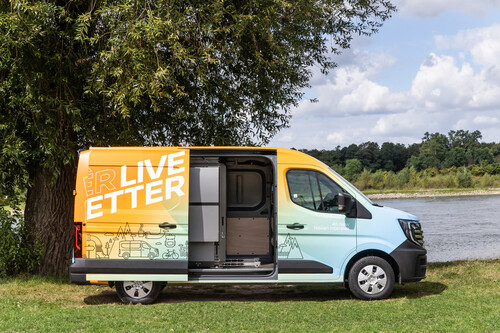 Nissan Interstar mit herausnehmbaren Campingmodul von Plug Van.