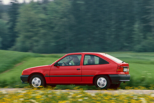 Opel Kadett E (1984–1991).