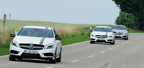 Philipp Kohlschreiber, Jeremy Chardy und Michael Berrer im A 45 AMG „Edition 1“.