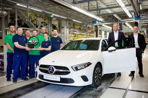 Mercedes Einstiegsbeleuchtung Nachrüsten: Schritt-für-Schritt