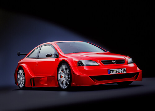 Supersportwagen-Studie: Opel Astra OPC X-Treme (2001).