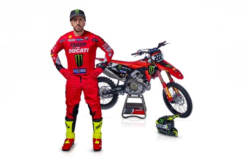 Tony Cairoli und die Ducati Desmo 450 MX.