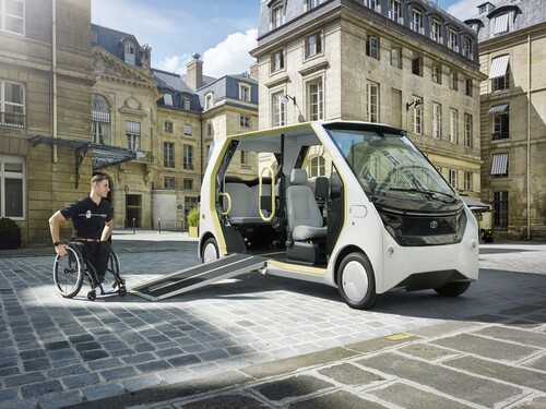 Toyota ist Mobilitätspartner der Olympischen und der Paralympischen Spiele in Paris: Accessible People Mover (APM).