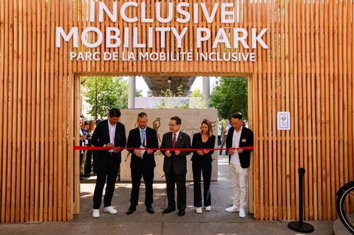 Toyota zeigt während der Olympischen Spiele in Paris in einem inklusiven Mobility Park Mobilitätslösungen für Menschen mit körperlichen Einschränkungen. 
