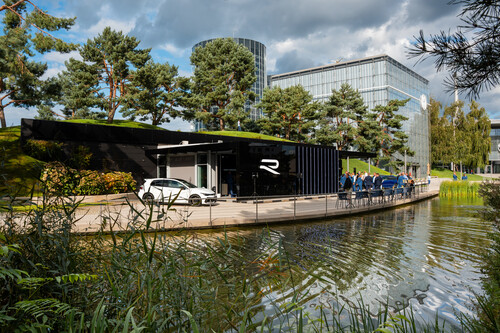 „Volkswagen R“-Pavillon in der Wolfsburger Autostadt.