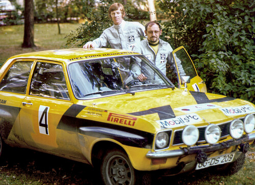 Wurden 1974 mit dem Opel Ascona Rallye-Europameister (v.l.): Walter Röhrl und Co-Pilot Jochen Berger.