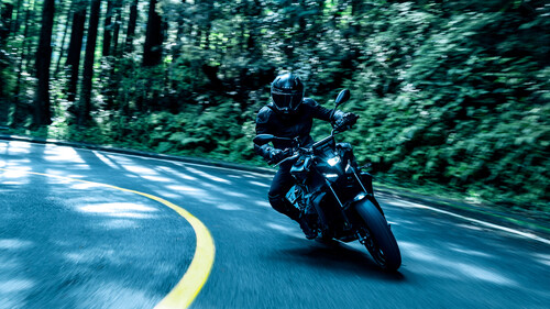 Yamaha MT-09 Y-AMT.