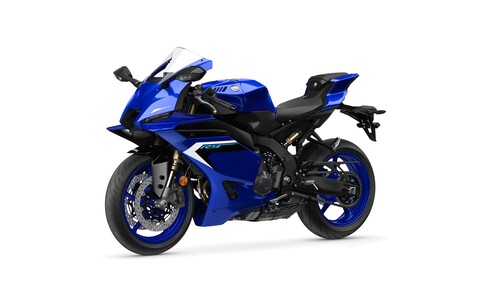 Yamaha R9.