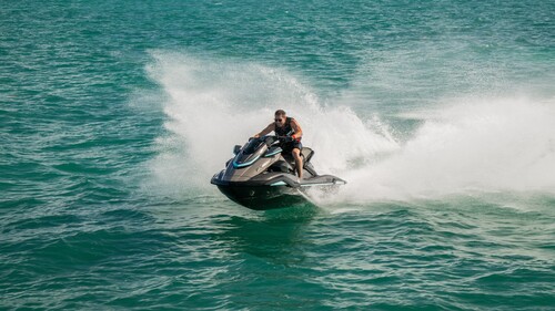 Yamaha stattet seine Cruising-Waverunner mit einem neuen Audiosystem aus.